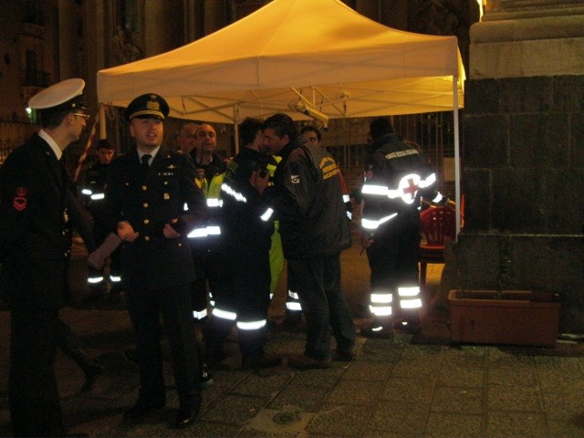 postazione fissa con medico.jpg