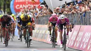 V tappa Giro d’Italia in partenza da Catania, mercoledì 11 maggio chiusura delle scuole