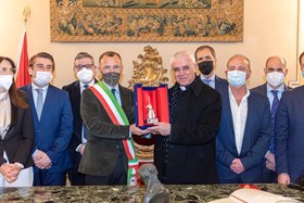 Arcivescovo incontra la Giunta a palazzo degli elefanti