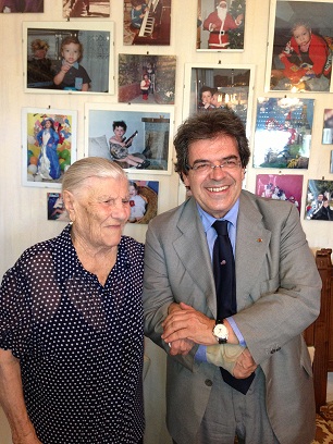 Sindaco Bianco festeggia centenaria