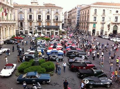 Raid Etna Piazza Università