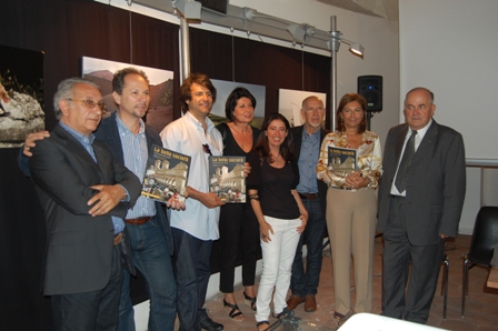 presentazione La bella società