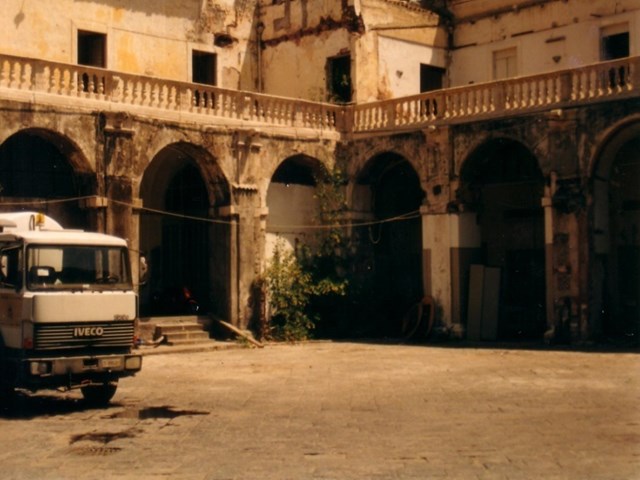 slide0040 image061.jpg