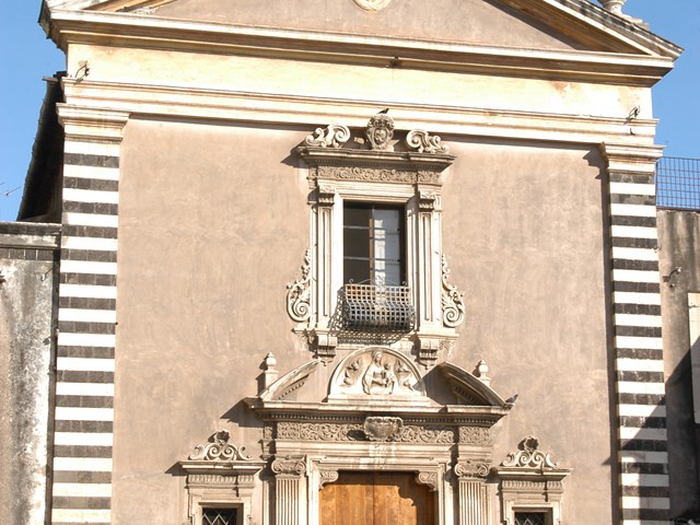 chiesa santa maria di gesu dsc 0067.jpg