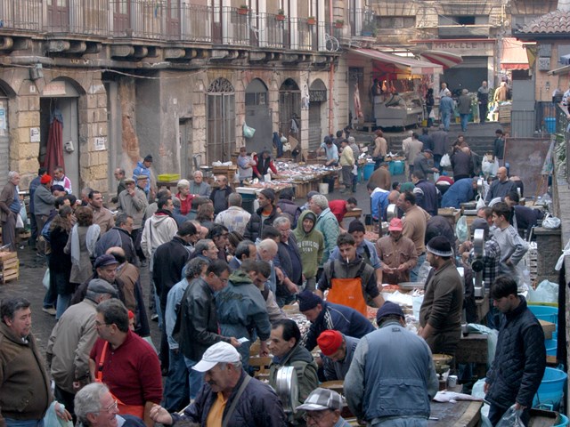 21 --dsc 0098 pescheria panoramica dai canali.jpg