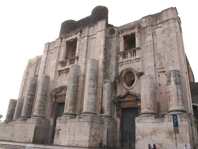 piazza dante dsc 0144.jpg