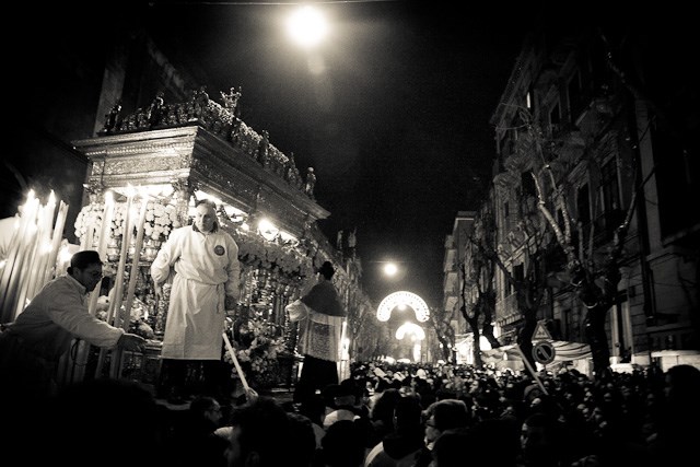 l ingresso in via plebiscito 4 feb 2011.jpg